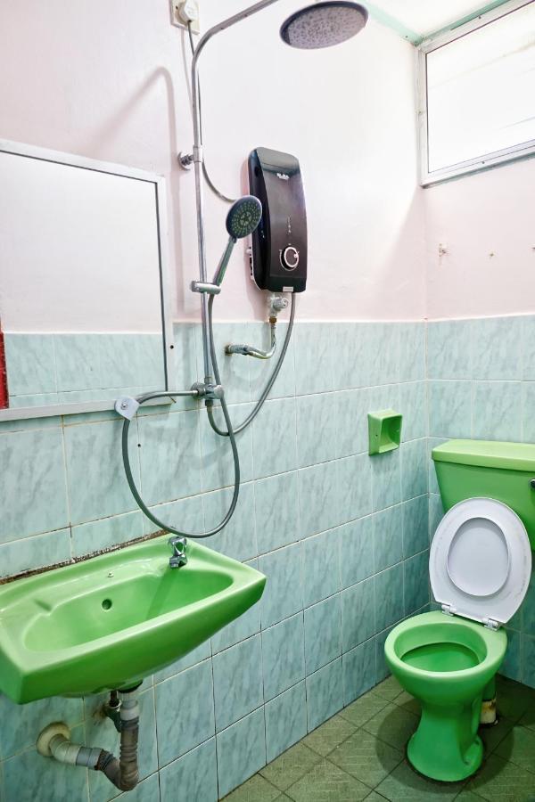 The Room Concept Homestay Kuah Exteriér fotografie